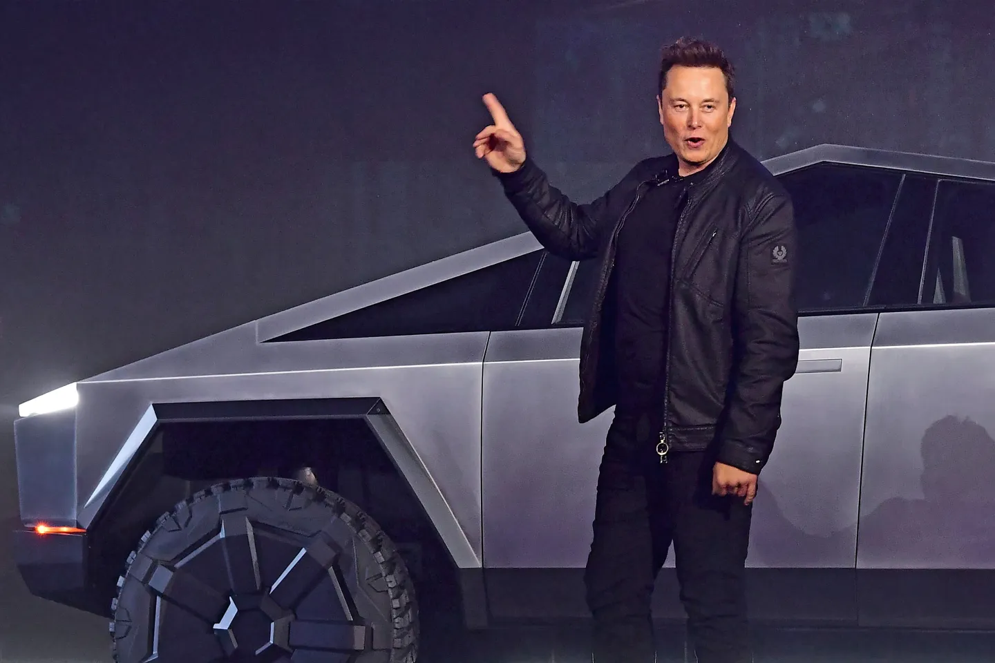 Elon Musk on Track to Become the World’s First Trillionaire—But How Much Is $1 Trillion?